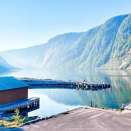 Feriehus 19 Person In Josenfjorden-by Traum