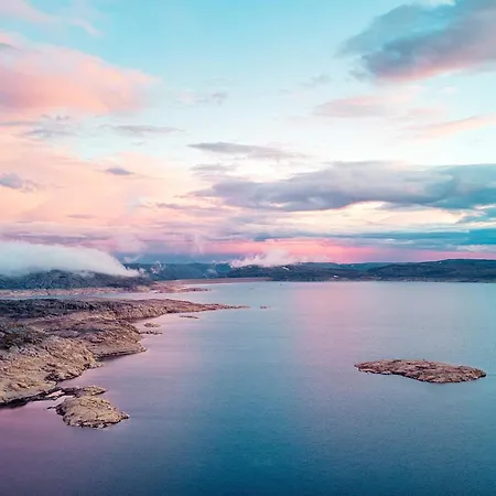 19 Person In Josenfjorden-by Traum *