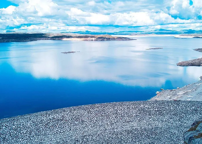19 Person In Josenfjorden-by Traum Vakantiehuis Gullingen