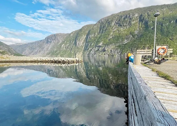 19 Person In Josenfjorden-by Traum